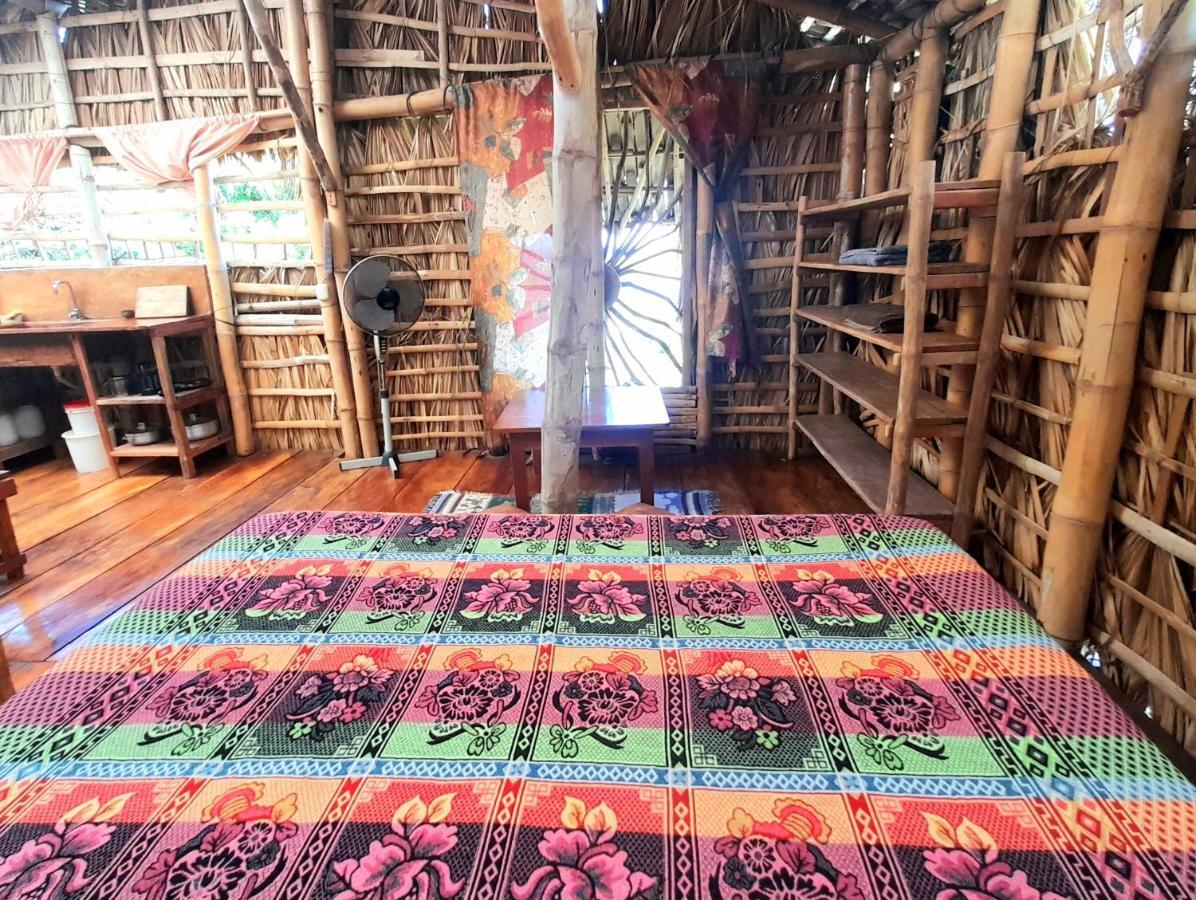 El Bamboo Cabins Balgue Eksteriør bilde