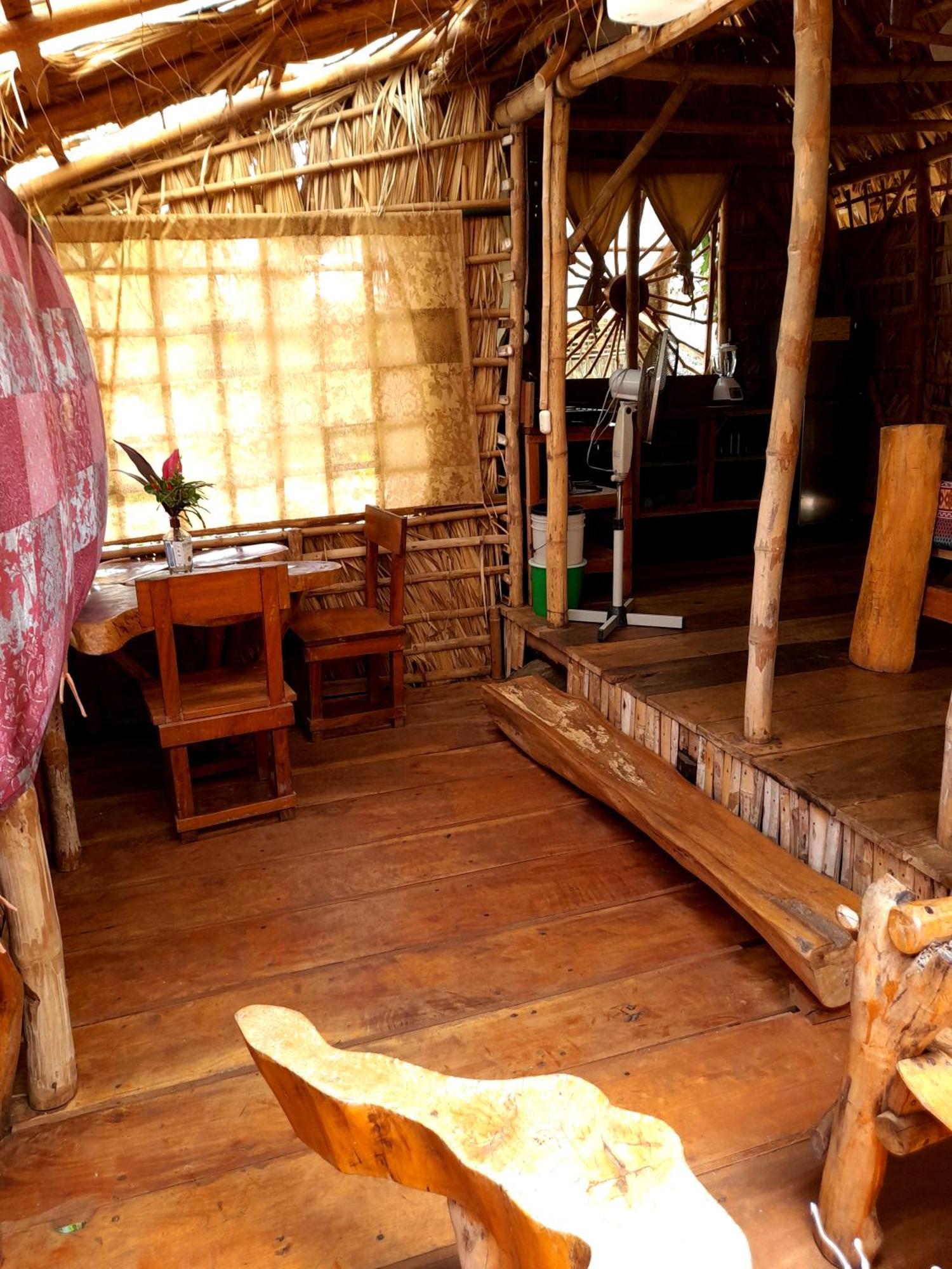 El Bamboo Cabins Balgue Eksteriør bilde